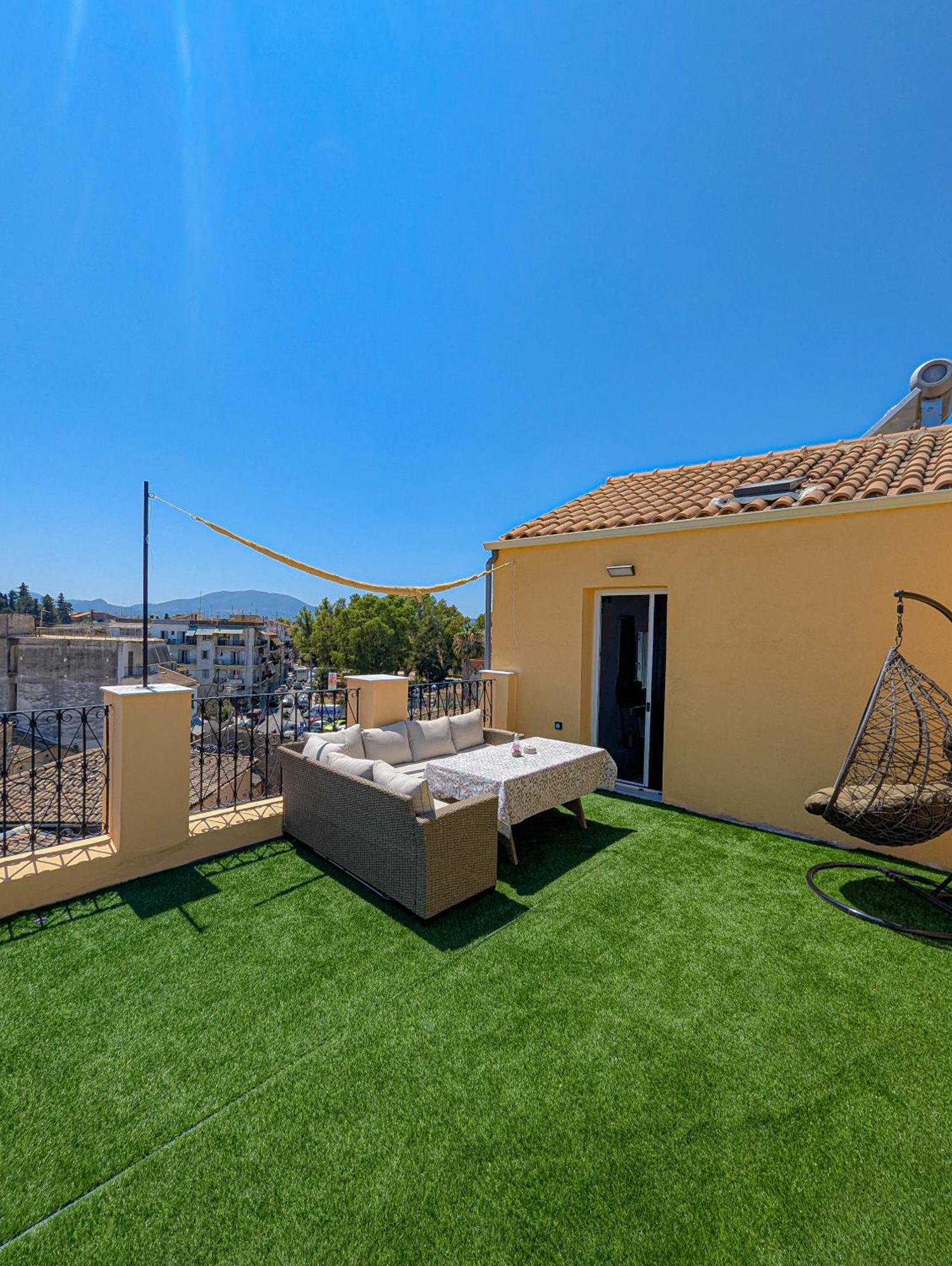 Ionian Pearl Apartments And Suites Corfu  المظهر الخارجي الصورة