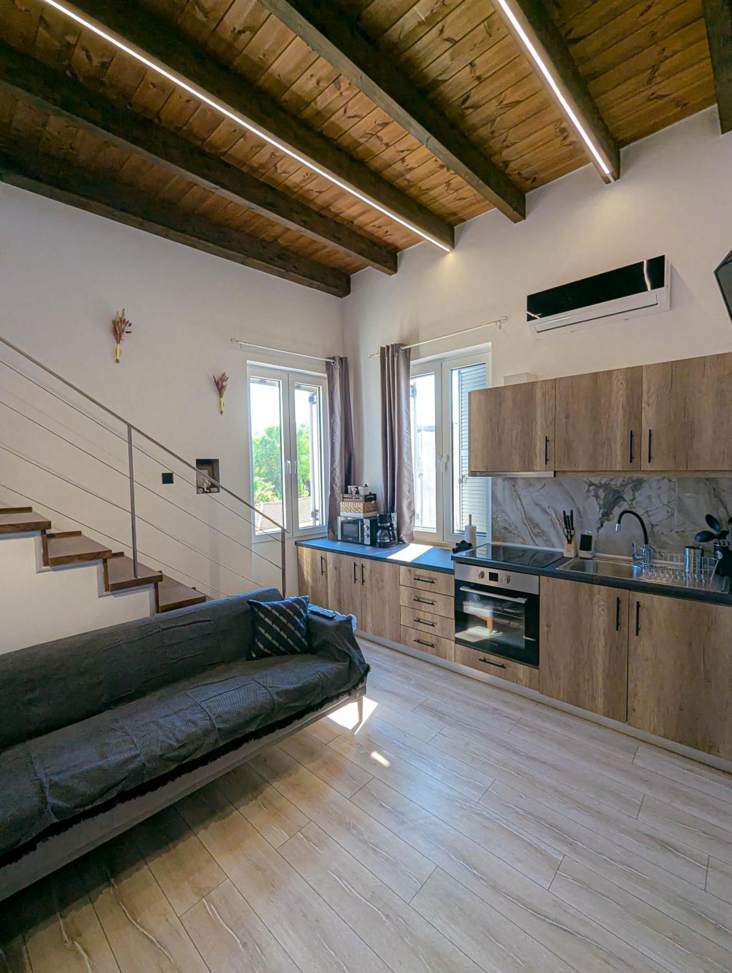 Ionian Pearl Apartments And Suites Corfu  المظهر الخارجي الصورة